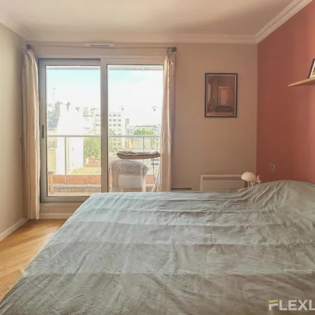 Appartement Spacious 2-bedroom With Balcony Steps From Buttes-chaumont Park Paris